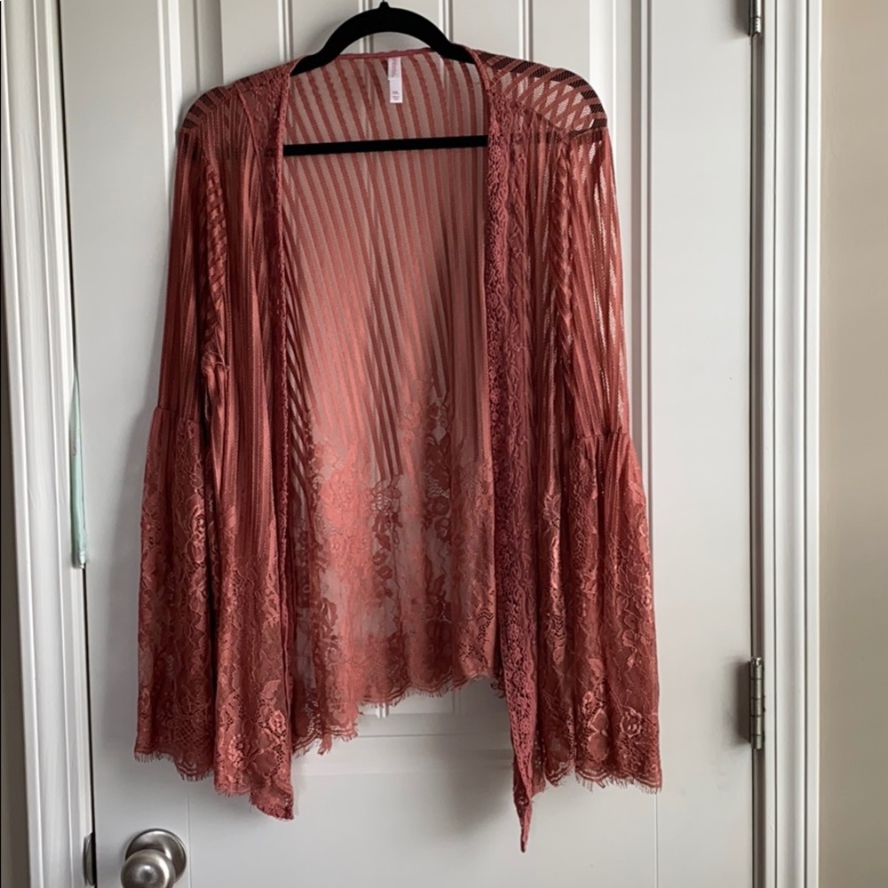 Rose bell sleeve sheer covering